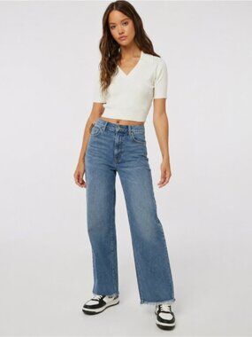 Ardene 90s High Rise Straight Leg Jeans